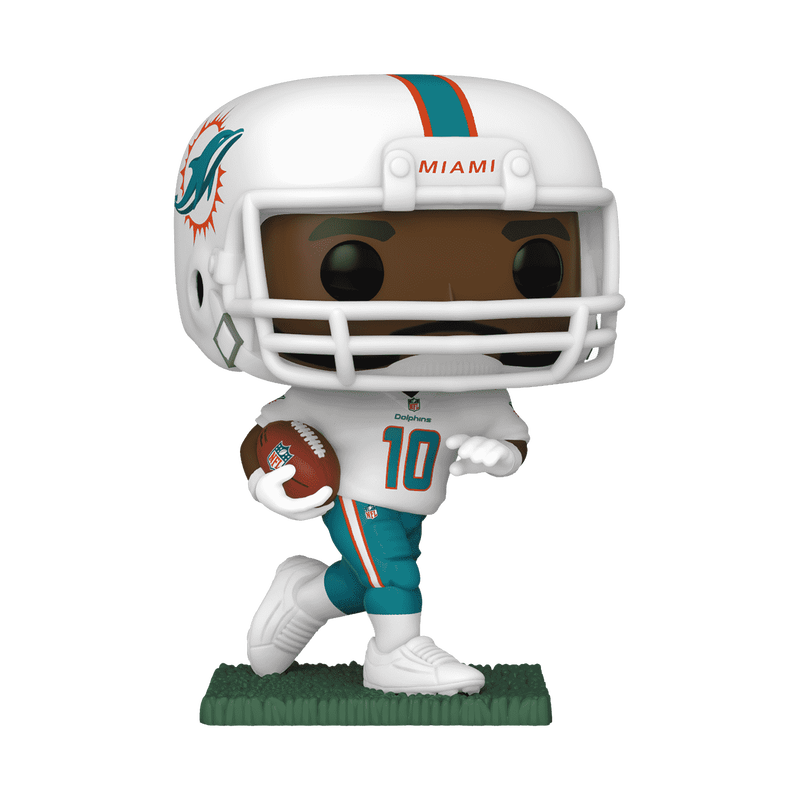 72242_POP_NFL_Dolphins_TyreekHill_GLAM-WEB-1